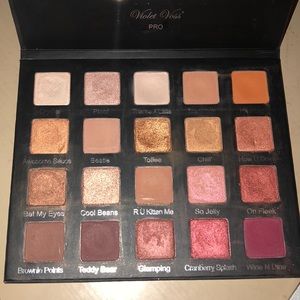 Violet Voss Holy Grail Palette